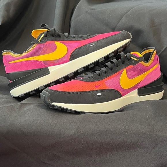 Nike Black and Pink Sneakers with Yellow Swoosh - Picture 6 of 9